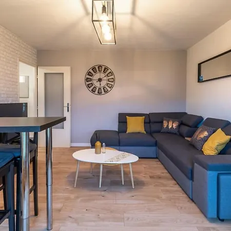 Entre Furnished Flat