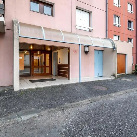 Entre Furnished Flat * 艾克斯莱班